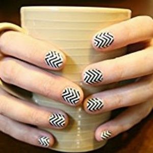 Retired Black and White Chevron Jamberry wrap