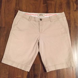Old Navy Bermuda shorts size 12