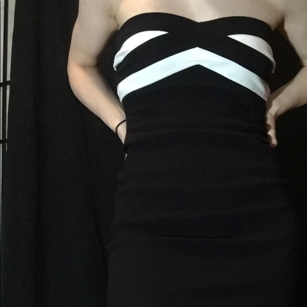 G BY GUESS strapless mini dress