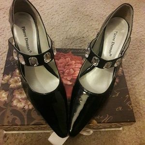 Heels size 8M Worn once