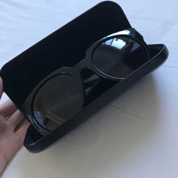 Alexander McQueen sunglasses main image 4