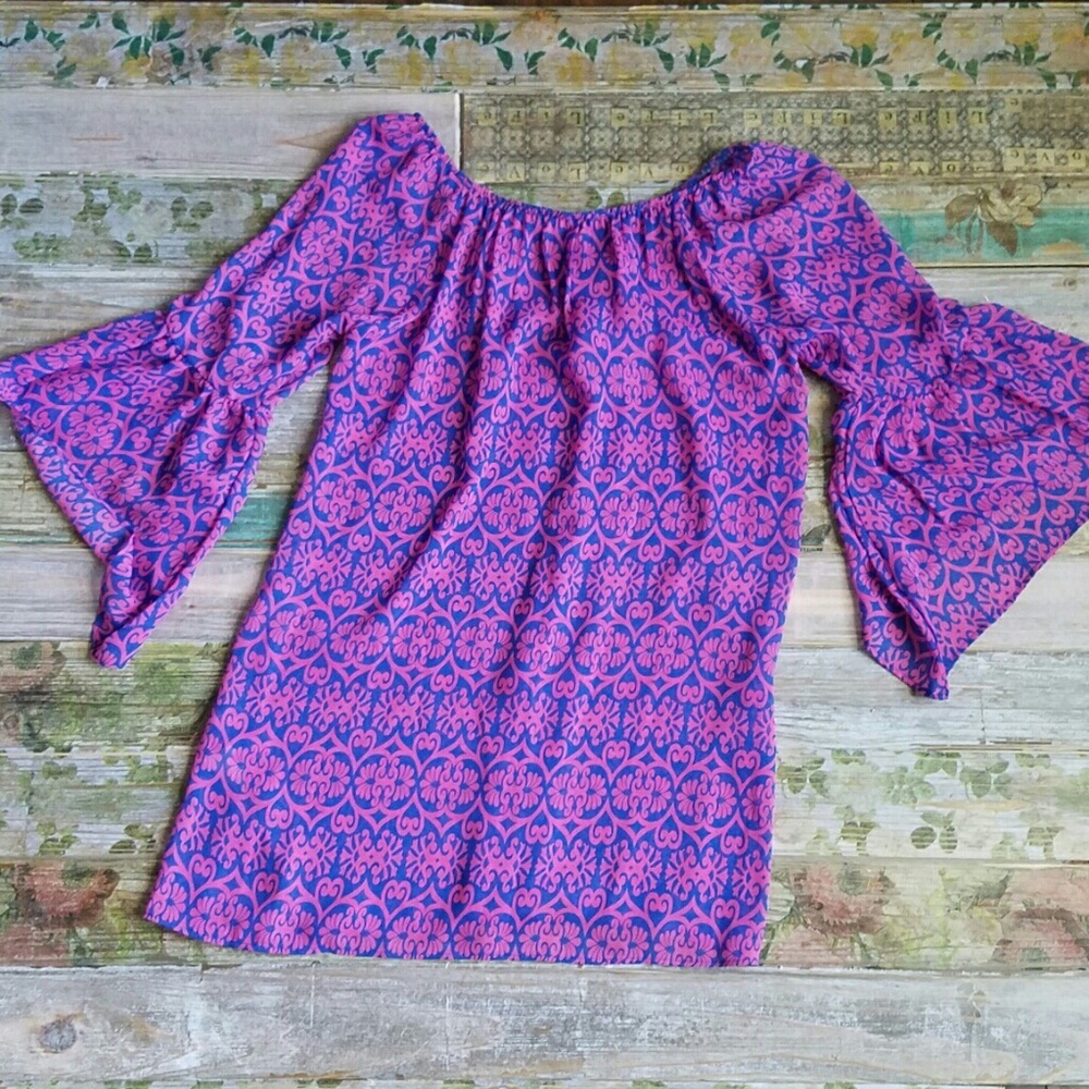 Boutique Boho Bell Sleeve Free Spirit Dress NWOT