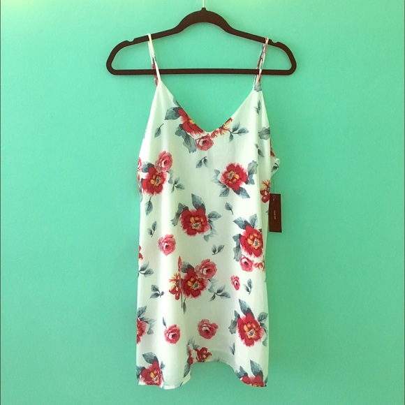 Lulus Dresses & Skirts - Lulu's summer dress!