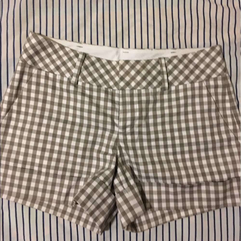 Club Monaco shorts