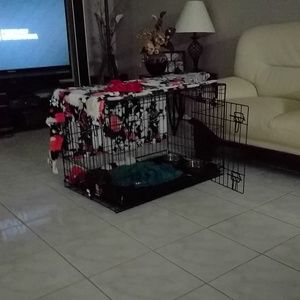 Dog crate