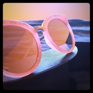 Womens Oversized Pink sunnies