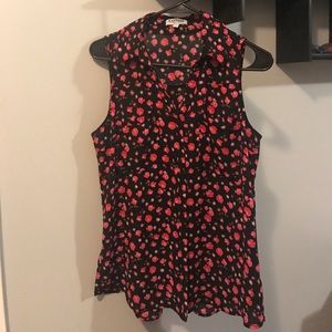 Express. Size medium.