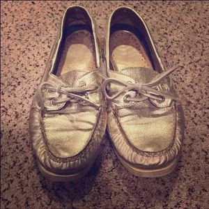 Silver Sperry's