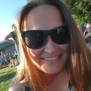 Meet your Posher, Kim