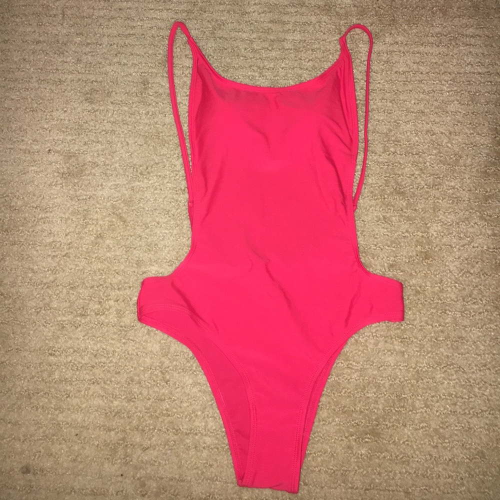 NEVER WORN Sunny Co Pamela red one piece