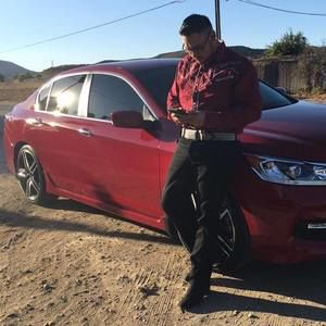 Meet your Posher, Edgar