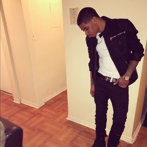 Meet your Posher, Devon