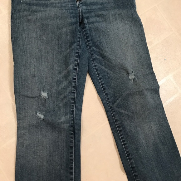 Gap distressed straight leg jean - Picture 3 of 4