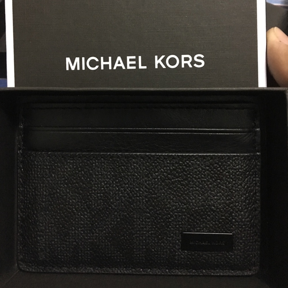 Michael Kors jet set black logo card holder