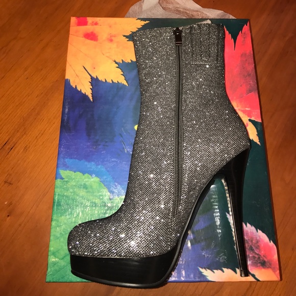 Brand New Silver Sparkle High Heel Shoes - Picture 4 of 6