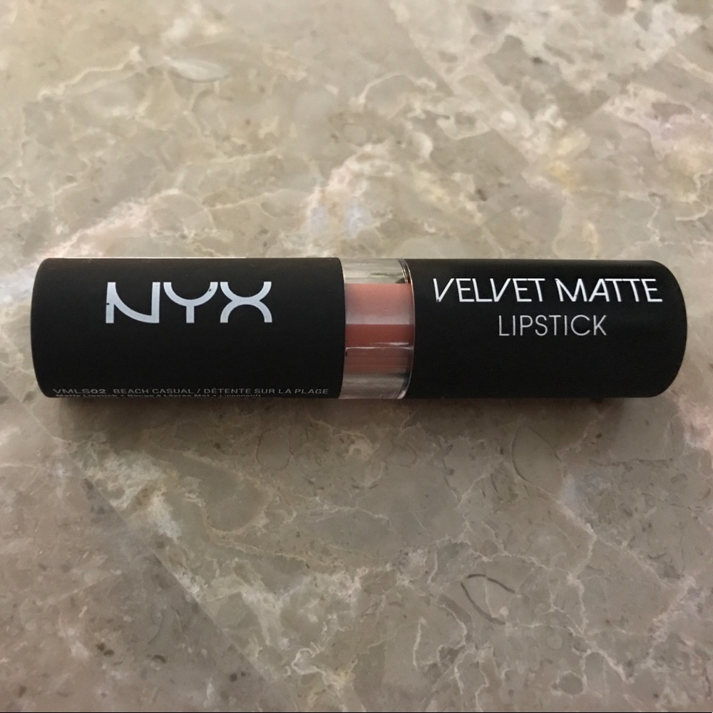 😍💄💋💖NYX Velvet Matte Lipstick Beach Casual