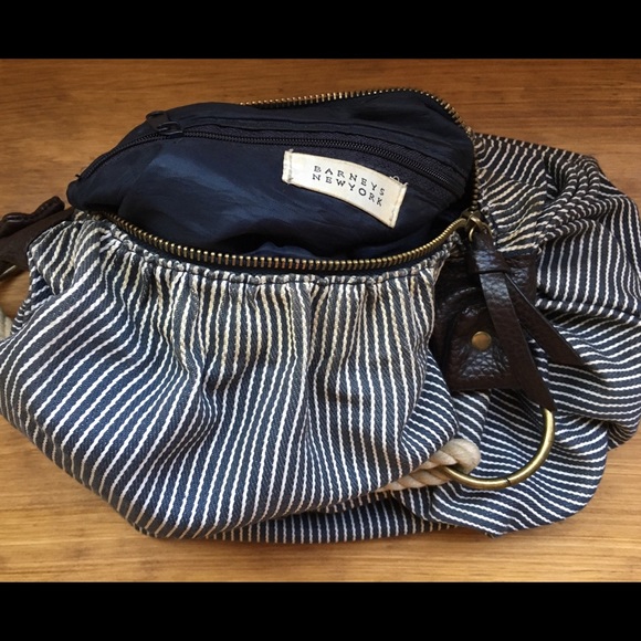 Barneys New York Shoulder Bag - Picture 2 of 3