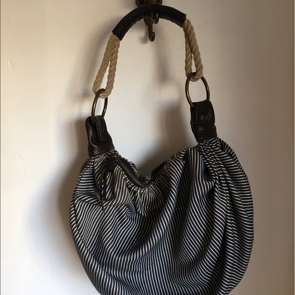 Barneys New York Shoulder Bag - Picture 3 of 3