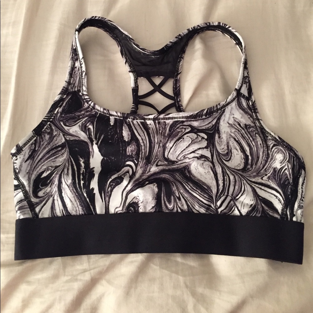 Victoria's Secret Player Marble Print Sports Bra