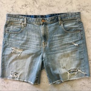 Mossimo Distressed Boyfriend Jean Shorts