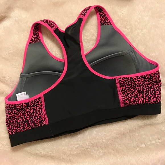 Nike Pink Sports Bra - Picture 2 of 3