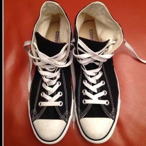 Converse All Star Chuck Taylor High Top Sneakers