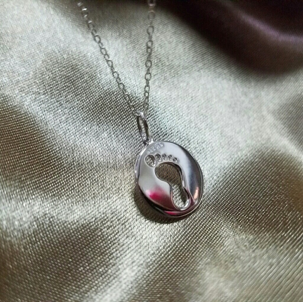 Neclace