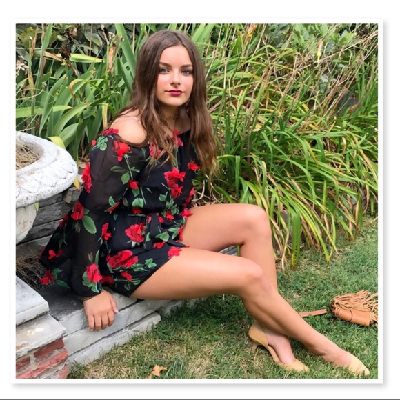 🇺🇸🌹Rose' Romper🌹🇺🇸 - Picture 2 of 4