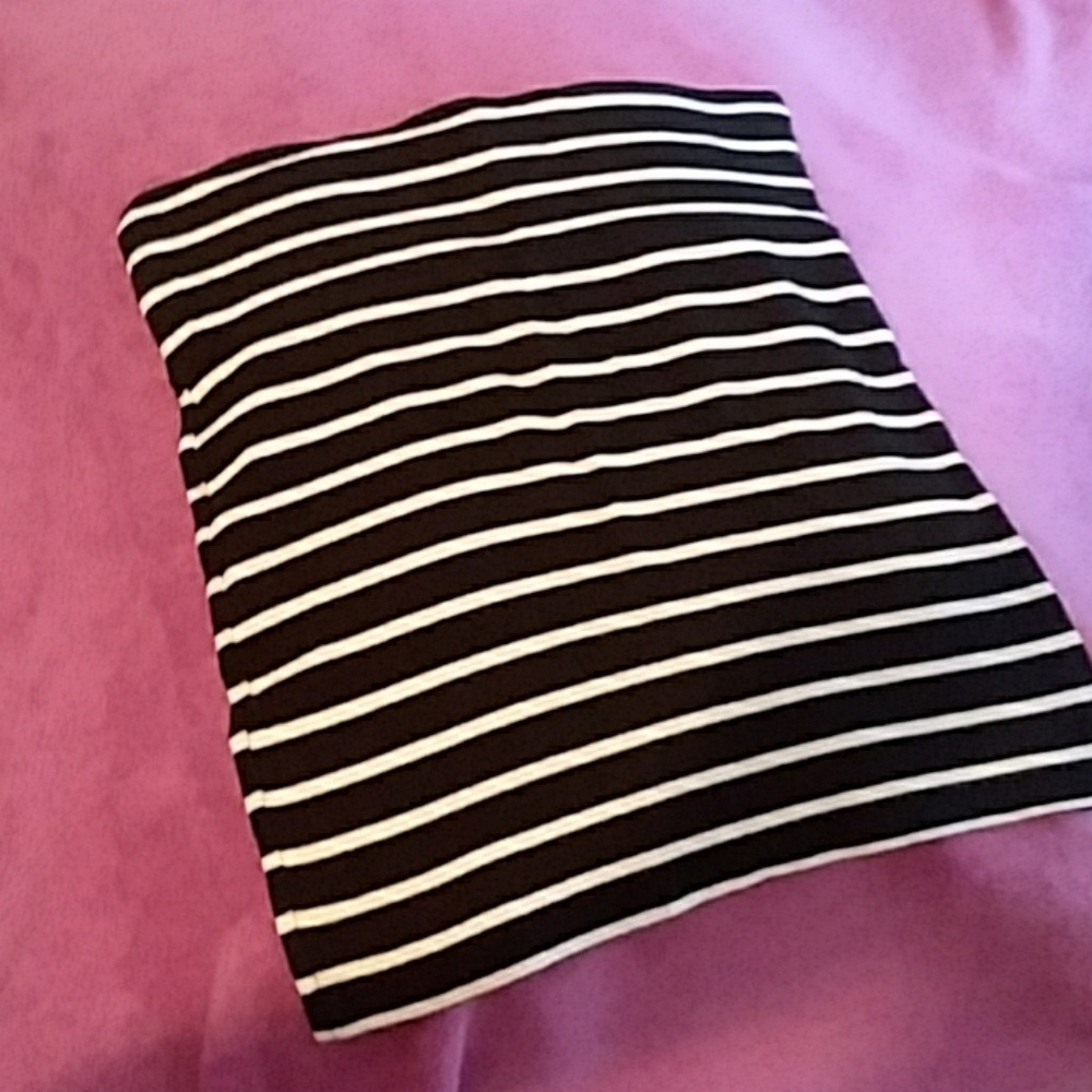 NOT FOR SALE (DONATED)   Forever21 Striped skirt