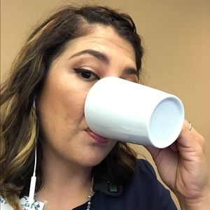 Meet your Posher, Nyrza