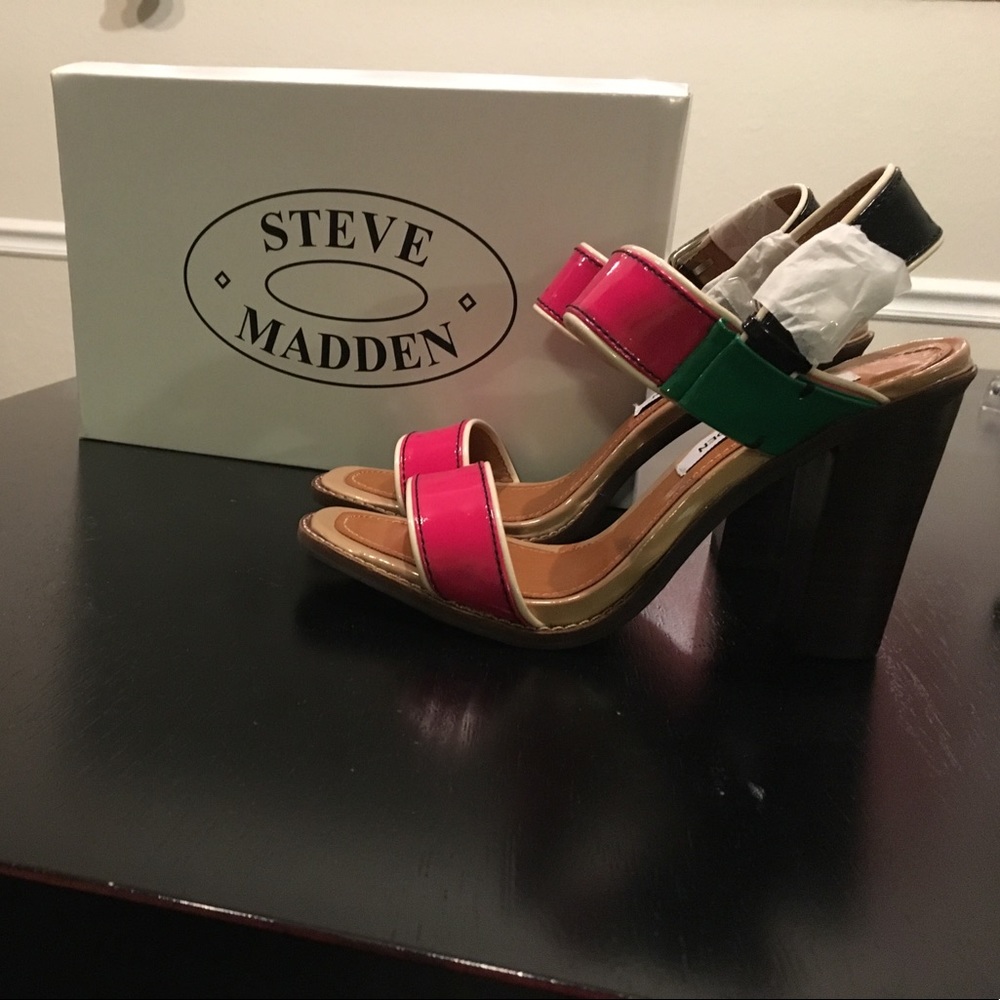 Brand New Steve Madden Platform Sandals