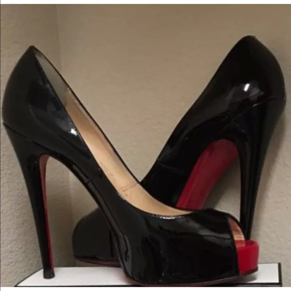 Christian Louboutin New Very Prive