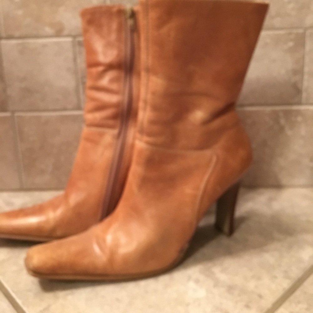 Steve Madden leather boots