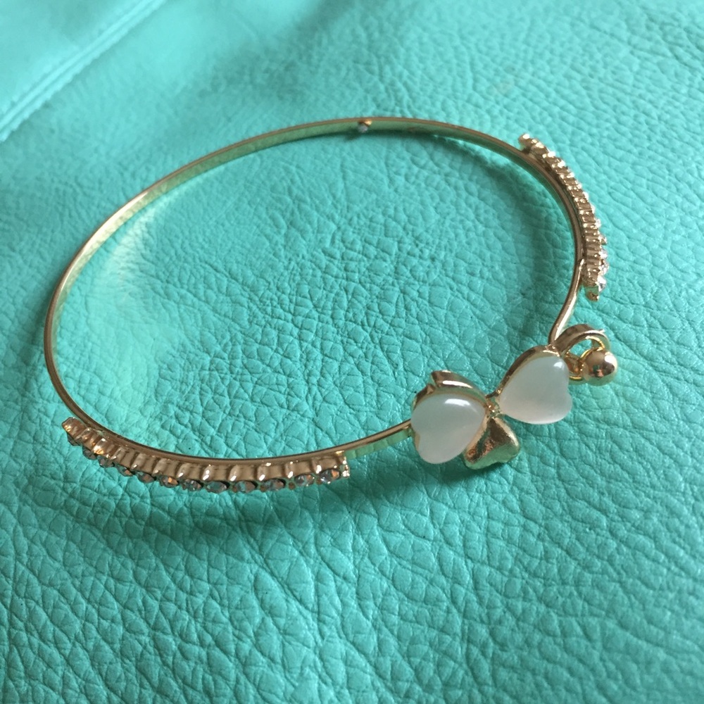 BOGO Gold Opal Lucky Clover shamrock Bangle