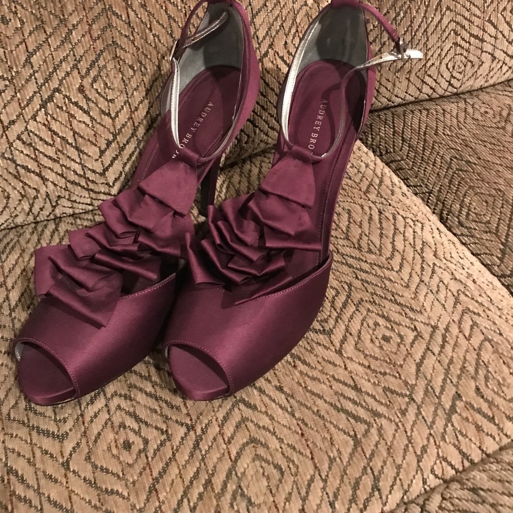 Audrey brooke heels