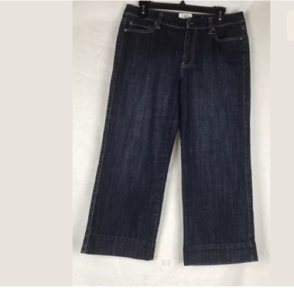 White House Black Market Capri Jeans.  Size: 8