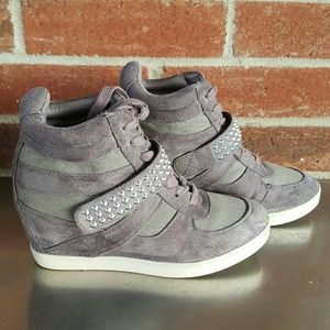 Grey Heel Sneakers