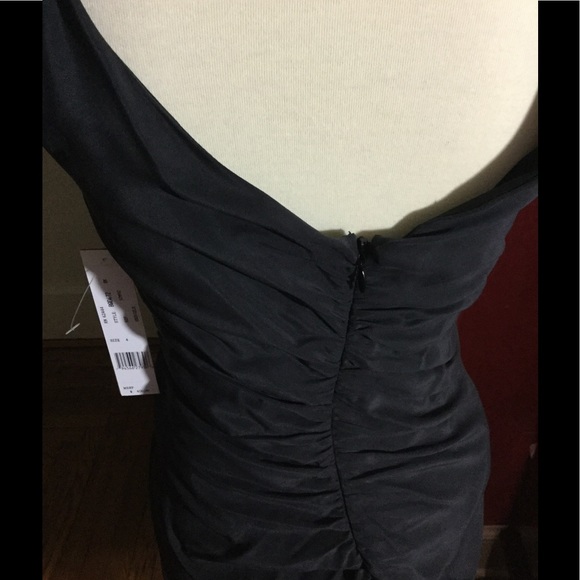 Brand New Nicole Miller 100% Silk Dress - Picture 3 of 3