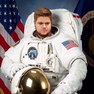 Meet your Posher, Vincent