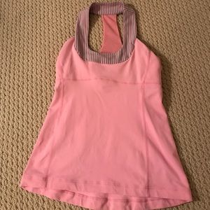 Lululemon size four top