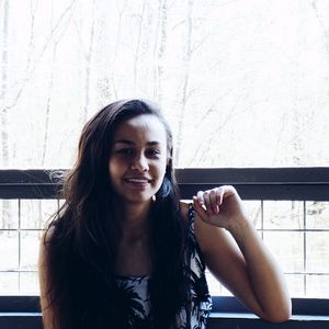 Meet your Posher, Angelica