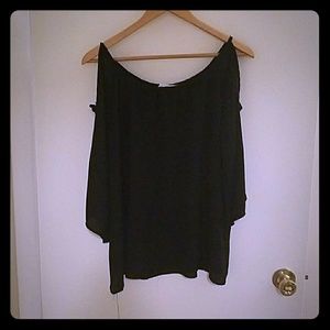 Black Peach Love Off The Shoulder Blouse
