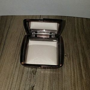 Hourglass Ambient Lighting Powder