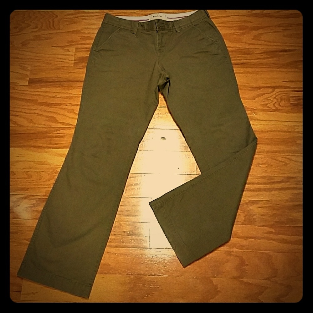 Old Navy brown khaki pants!
