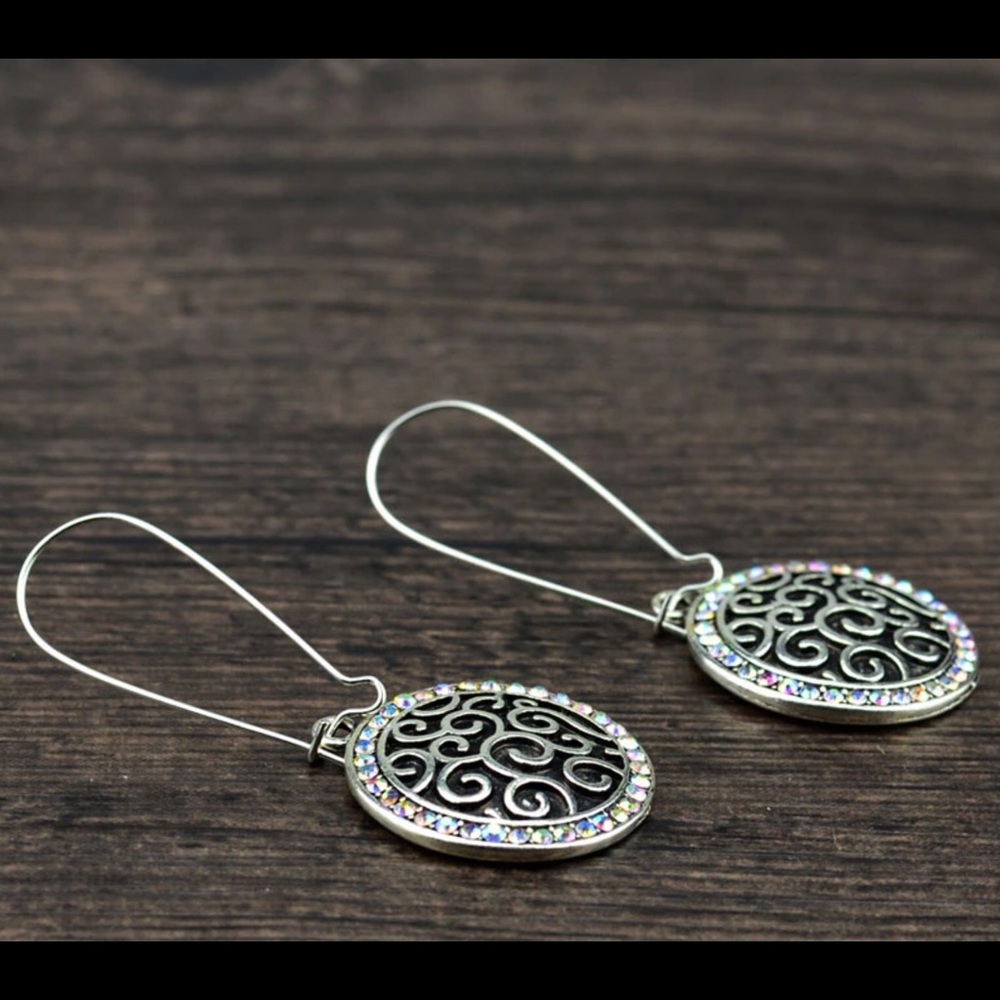 Antique Silver Carved Crystal Vintage Drops - Picture 2 of 4