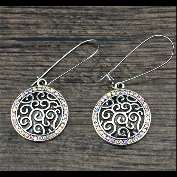 Antique Silver Carved Crystal Vintage Drops - Picture 3 of 4