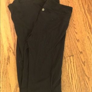Lulu lemon yoga pants, size medium, long, flare.