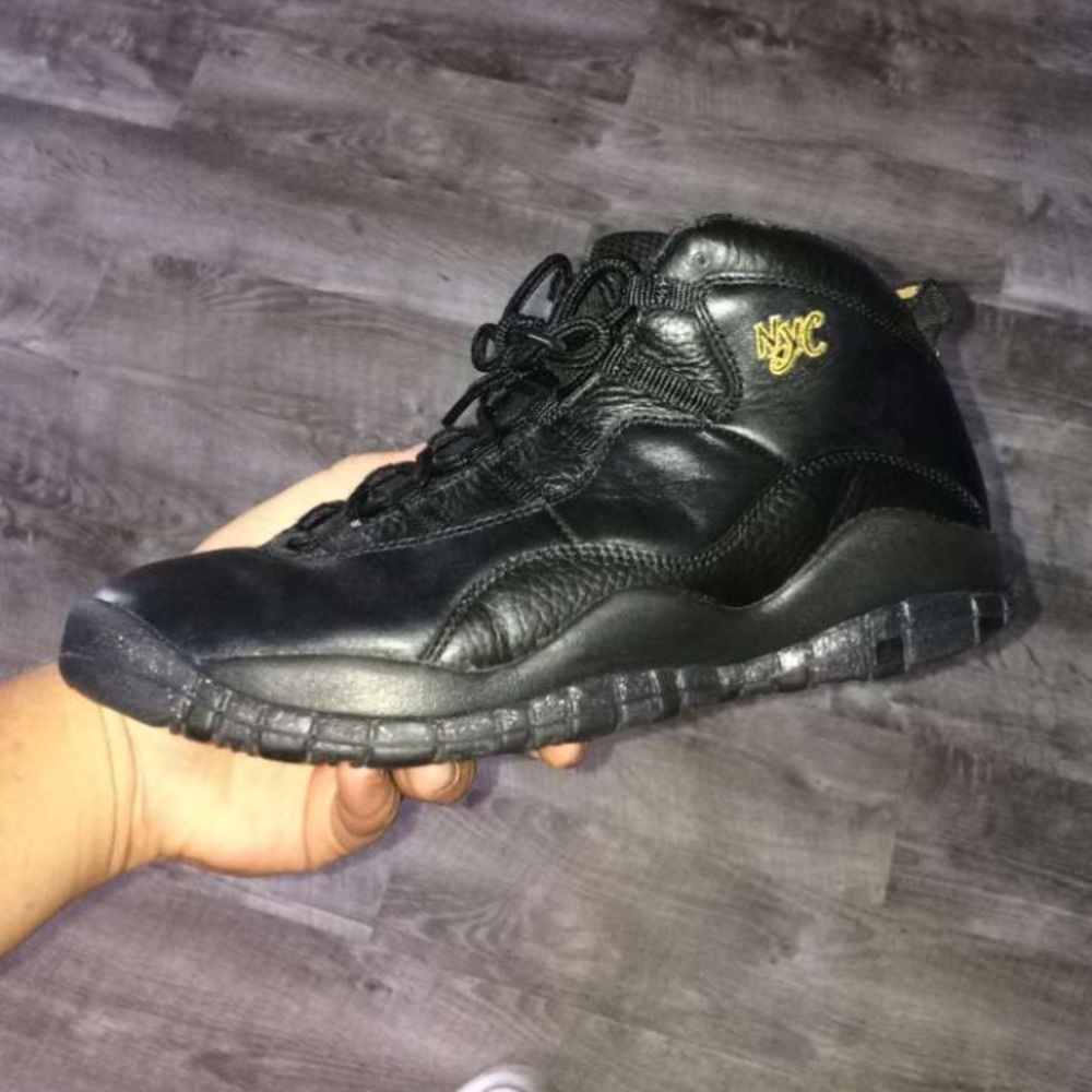 Jordan retro NYC 10s