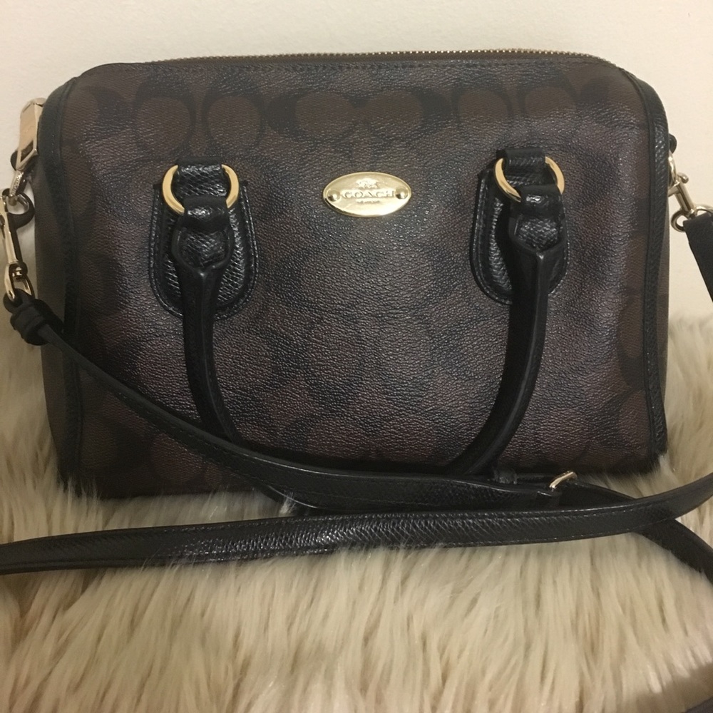 Authentic Coach Crossbody Purse/Satchel