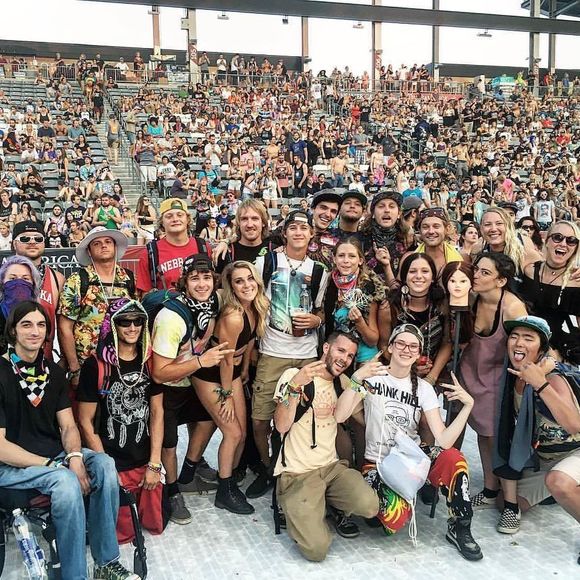 Meet your Posher, Douglas - Picture 1 of 1